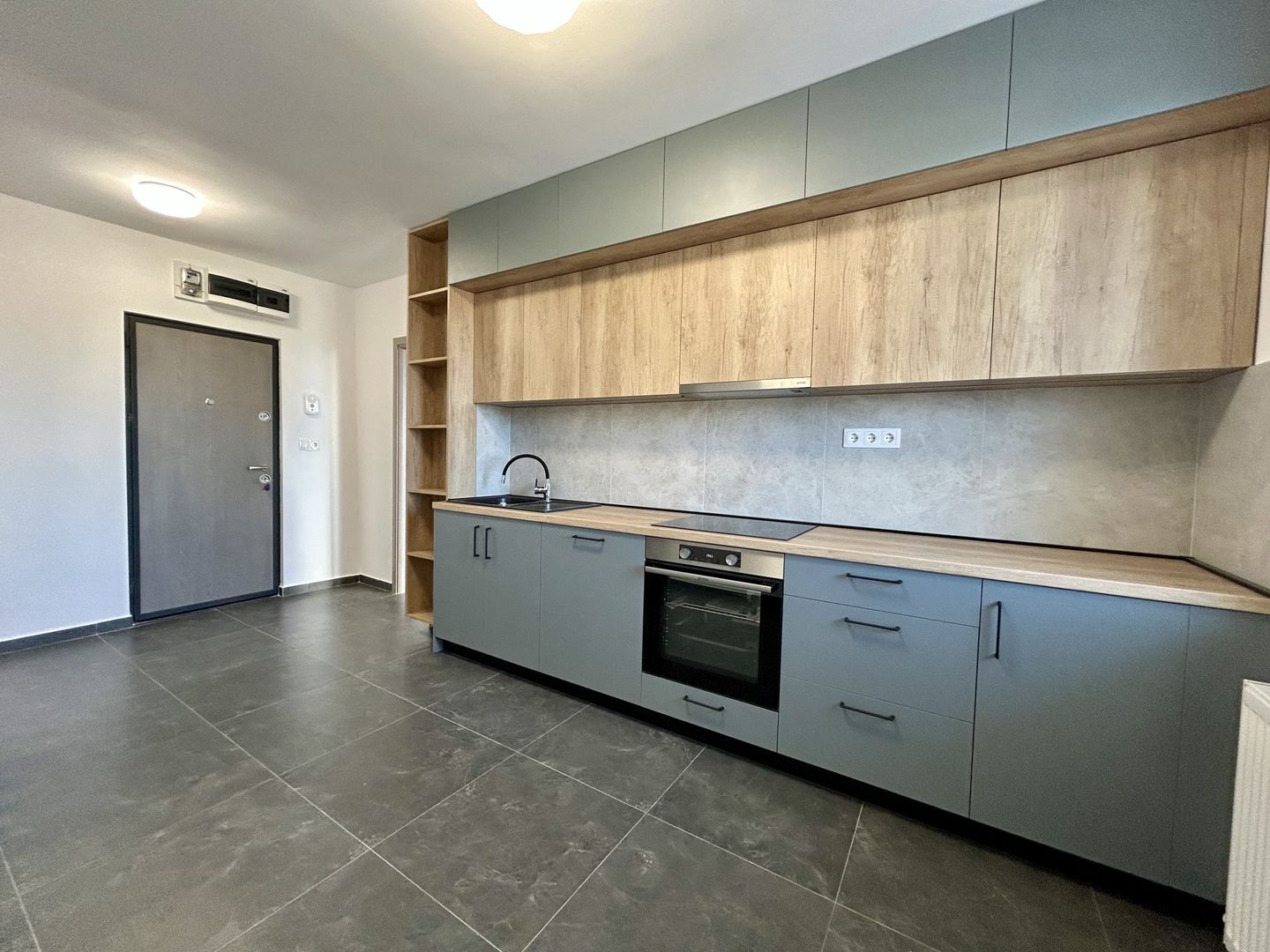 Apartament 2 camere renovat complet | zona centrala Sf. Ghoerghe - Poză 2