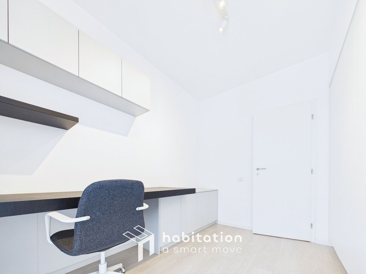 Apartament cu 3 camere, elegant, cu un view spectaculos, Central- City of Mara - Poză 22