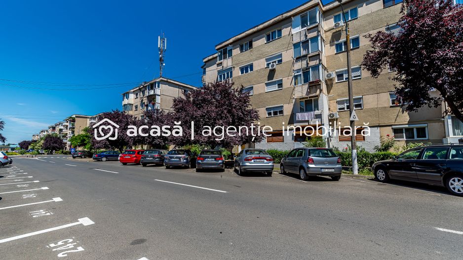 Ap 2 camere decomandat, renovat, 2 balcoane. Cartier Alfa Arad - Poză 1