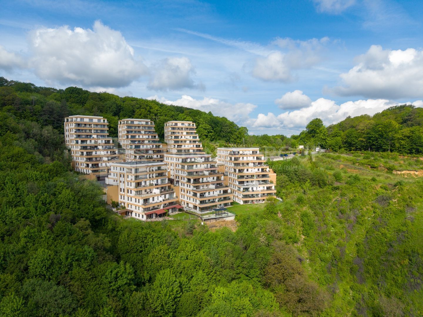 Priveliște de Cartier Rezidențial de Lux | 2 Camere + Terasă 52 MP | Season Resi - Poză 29