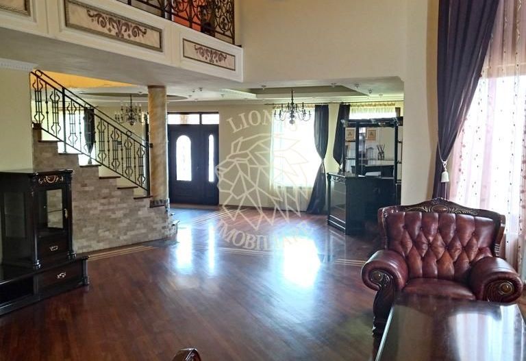 Casa/Conac/Pensiune/Casa de vacanta-1300 mp -Str. Ghinzii -EXCLUSIV - Poză 2