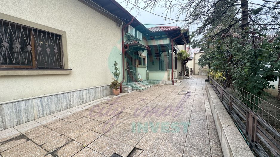 Casa formata din 2 corpuri cu TEREN 433 MP - Poză 3