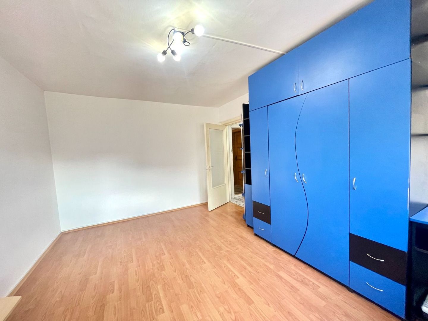 Complex Studențesc | Str. Miorița | 1 Cameră | Balcon | Etaj 3/4 - Poză 2