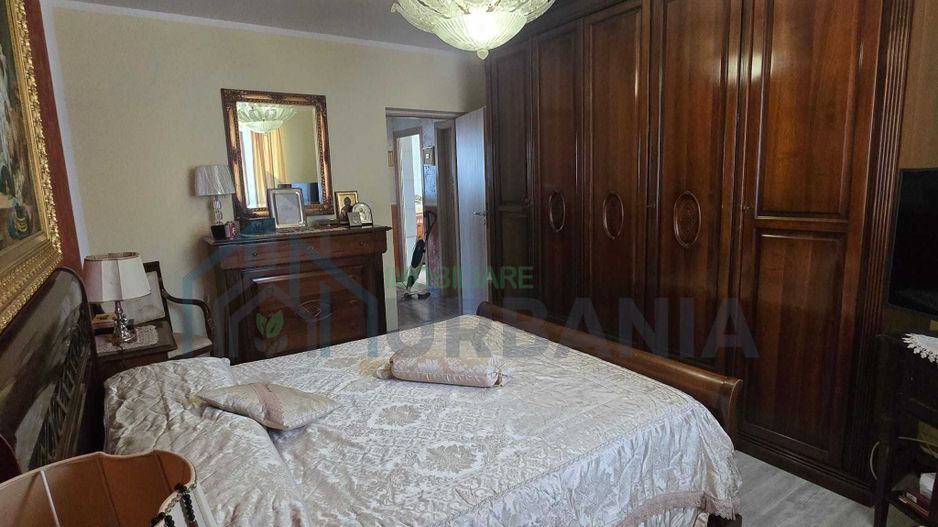 Vila duplex cu terasa externa - Poză 2