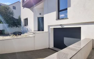 Casă spectaculoasă – 314 mp utili, cramă, terase, 7 camere, teren 432 mp - Poză 15