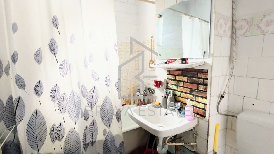 Apartament 3 camere, 63mp, renovabil, balcon, Bucium - Poză 2