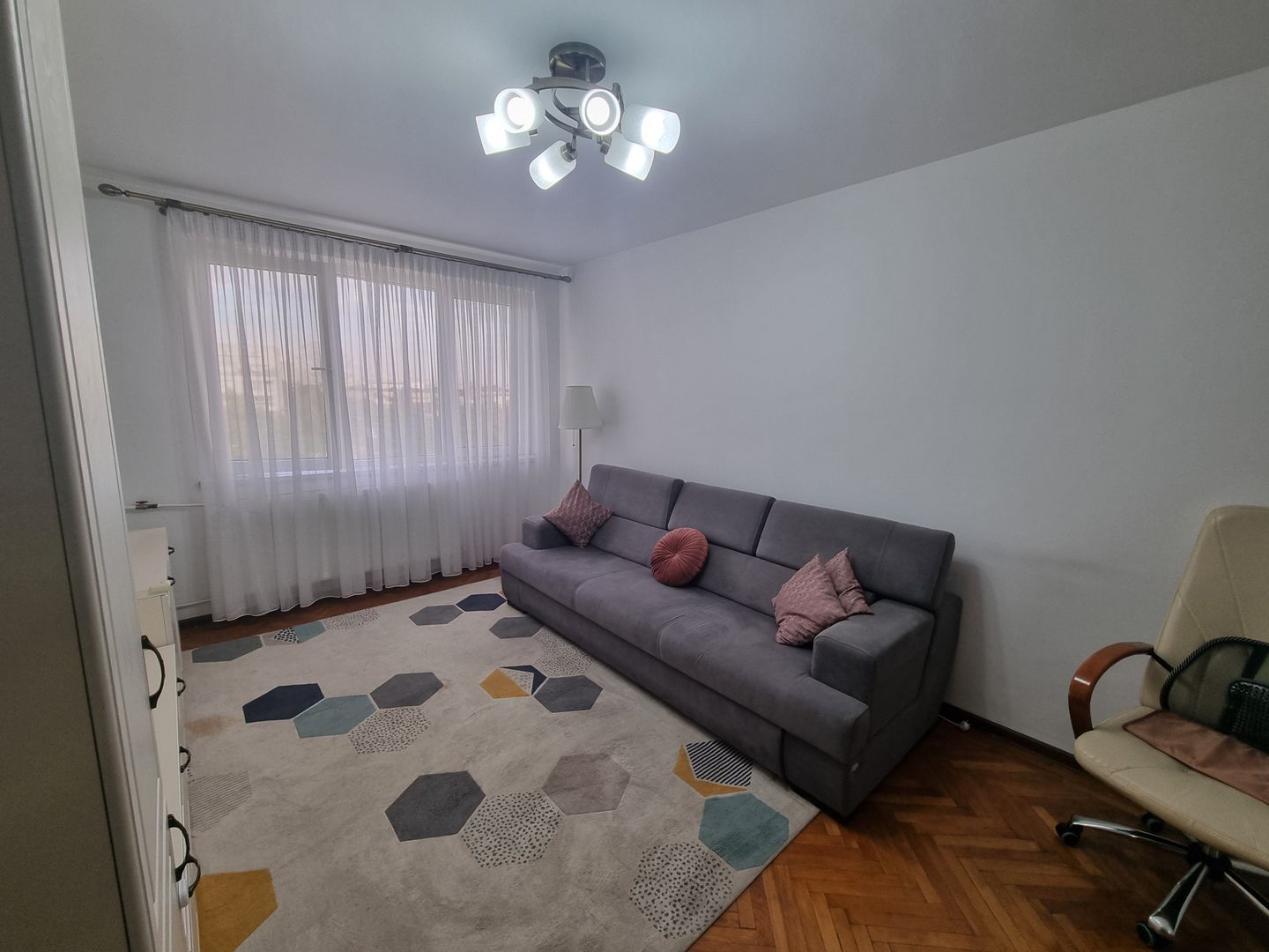 Apartament 3 camere la doar cativa pasi de metrou Iancului - Poză 3