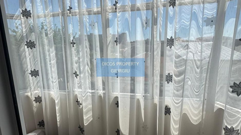 Apartament spațios, 3 camere – Bulevardul CFR, Giurgiu - Poză 13