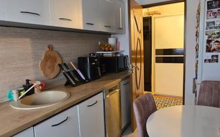 Apartament 2 camere decomandate 53 mp zona Eroilor - Poză 7