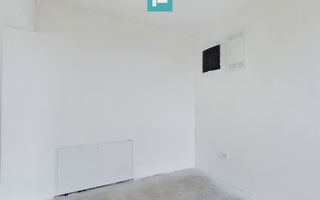 Vilă la sol cu open space și 3 dormitoare la alb - Poză 9