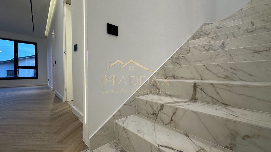 Vila individuala *432mp* + curte // 6 locuri Parcare / Pipera-Tunari - Poză 35