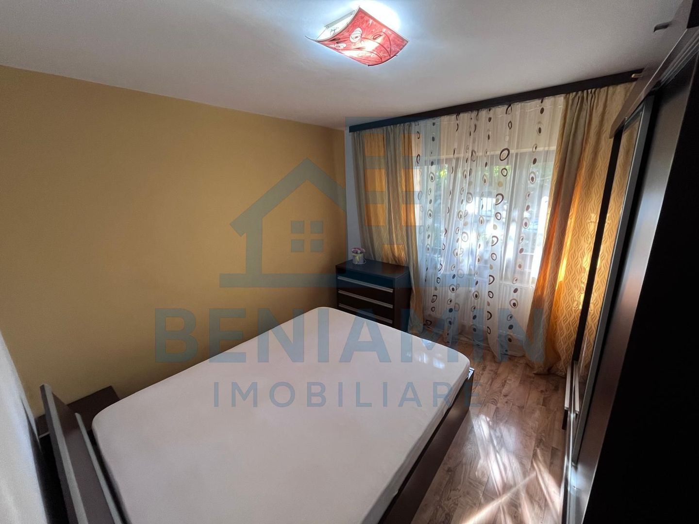 Apartament-2 Semi-Parter-Mobilat-Utilat-Rovine-Langa Damarin - Poză 8