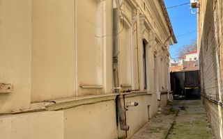 De vânzare – Clădire impresionantă, 11 camere, 9 dormitoare, Păcurari - Poză 11