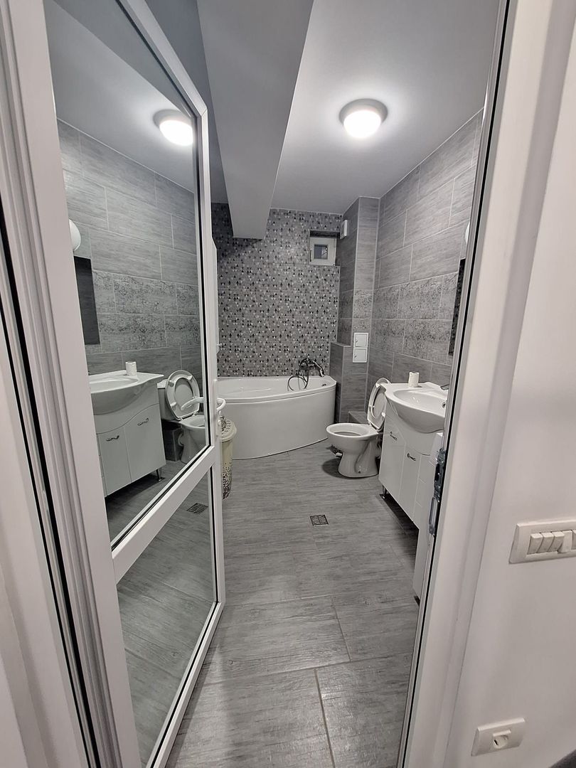 2 camere Nicolae Teclu, parter, centrala proprie, parcare optionala - Poză 5