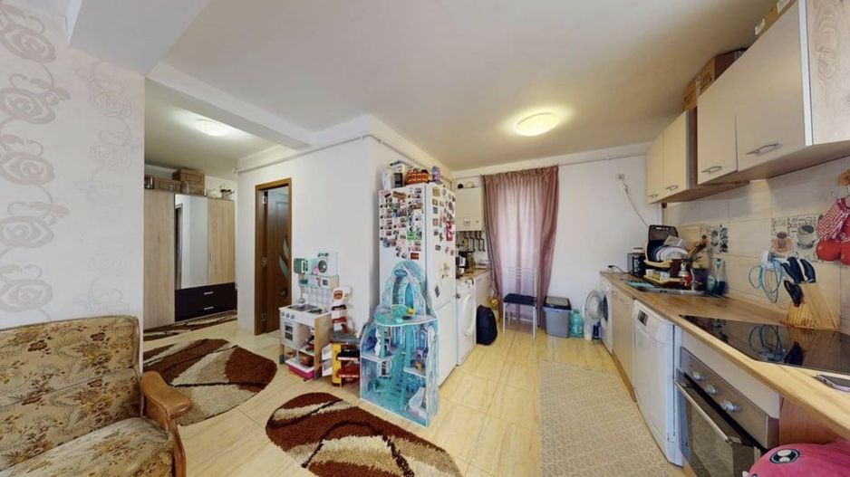 Apartament la cheie, complet renovat, mobilat si utilat complet - Poză 3