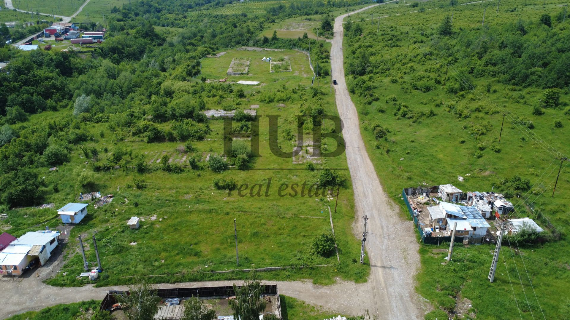 Teren intravilan curti constructii in Moinesti/Bacau - de vanzare - Poză 3