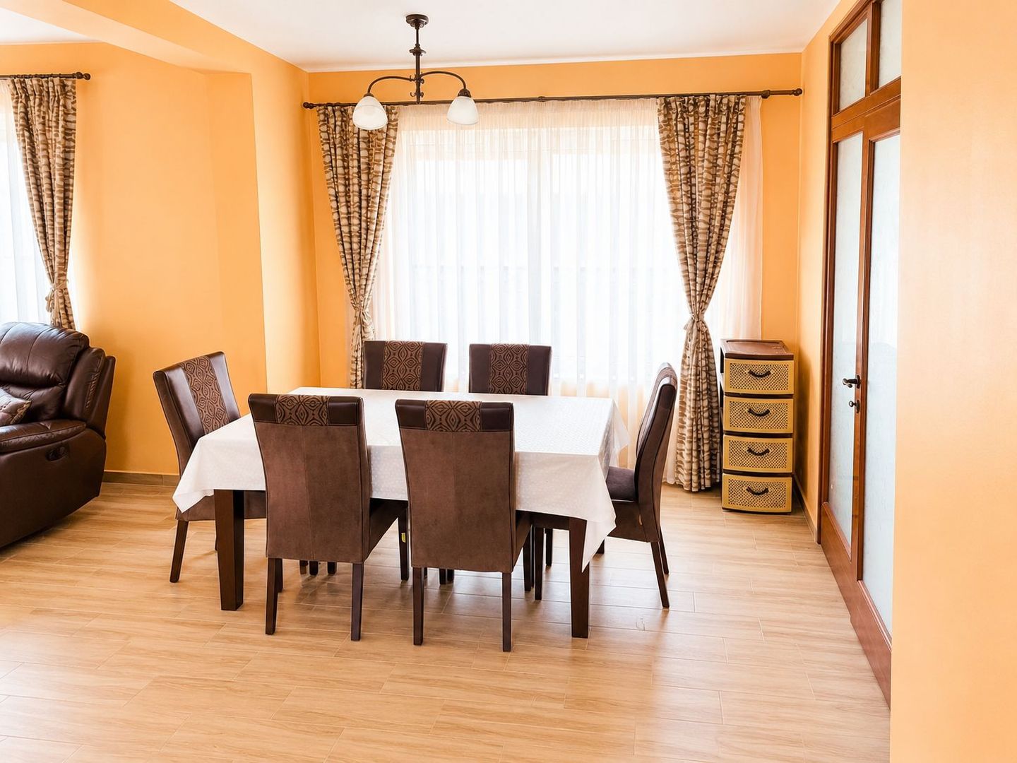 Casǎ de vânzare P+M Oșorhei - Poză 5