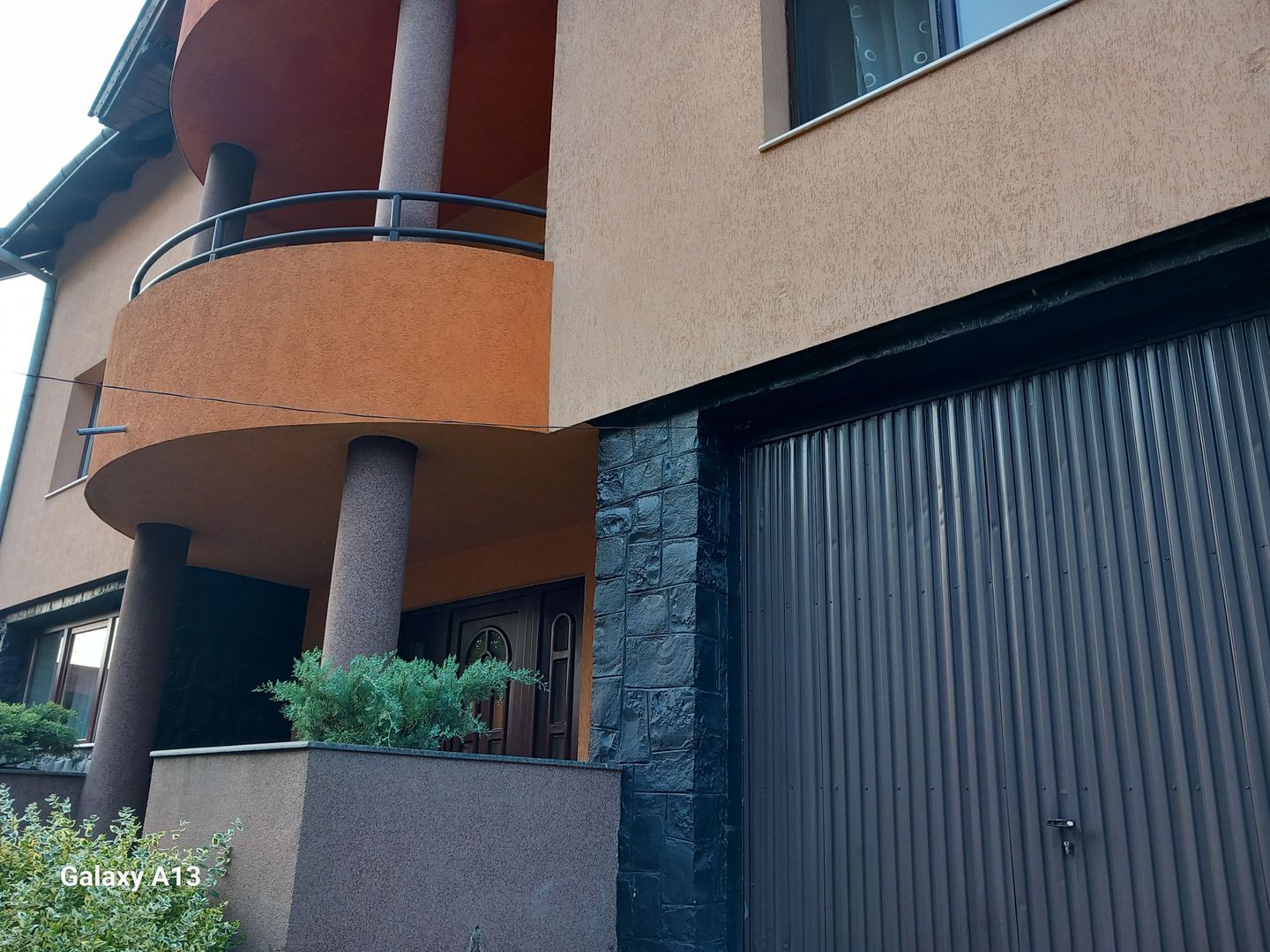 BRASADAS vinde casa individuala 4 cam teren 355mp Botizului - Poză 3