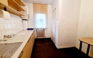 Vand apartament 2 camere decomandate in Cetate - Poză 5