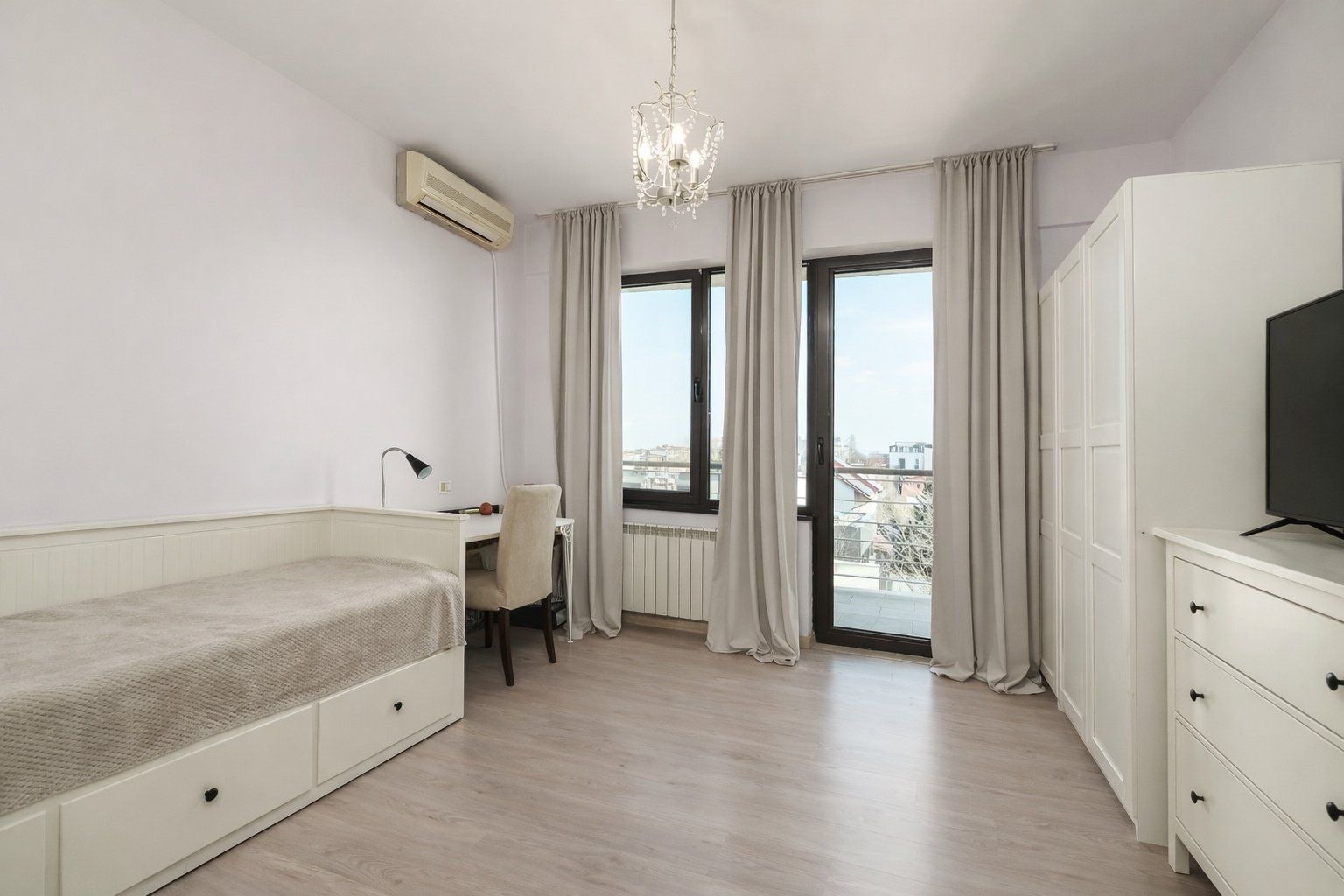 Apartament 4 camere – Pipera - Erou Iancu Nicolae – 175 mp – 2 parcări - Poză 14