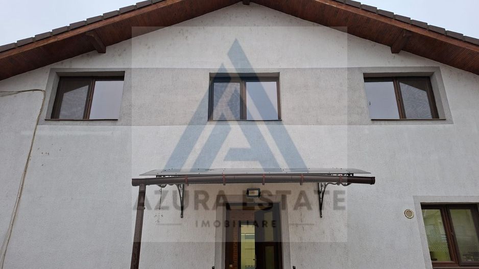 Casa 6 camere 2 bai curte 306 mp utili si parcare privata in Selimbar - Poză 3