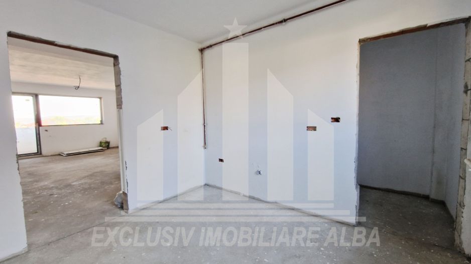 Apartament cu 3 camere, bloc nou, Cetate - Micesti - Poză 4