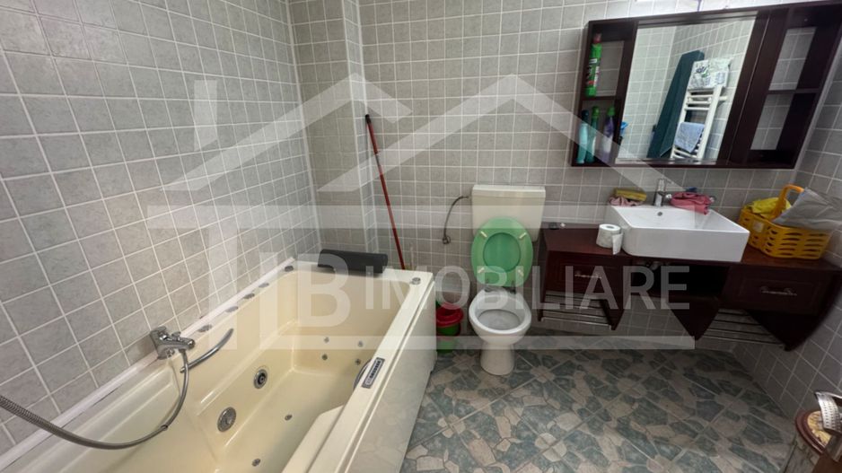 Apartament cu 2 camere, 60mp, Zona Libertatii - Poză 10