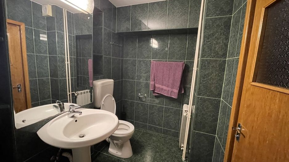 Inchiriere apartament 3 camere - Poză 11
