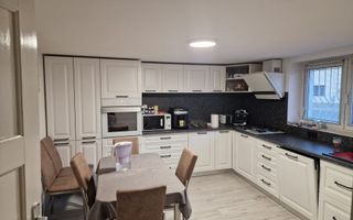 Casă 6 camere de vânzare | Șura Mică | 190 mp - Poză 1