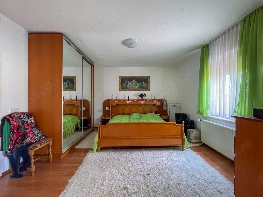 Casă 412 mp teren 1700 mp, zona Bercu Rosu. - Poză 8