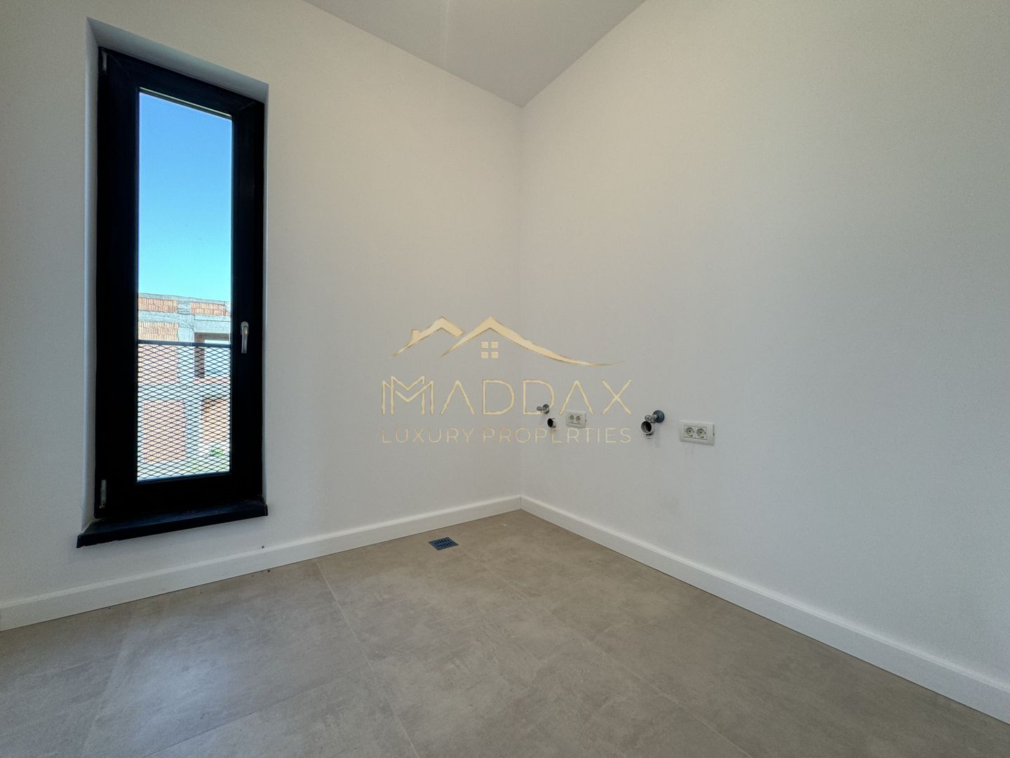 Vila LUX***Panouri fotovoltaice***Lake view//Laguna Albastra/Corbeanca - Poză 12