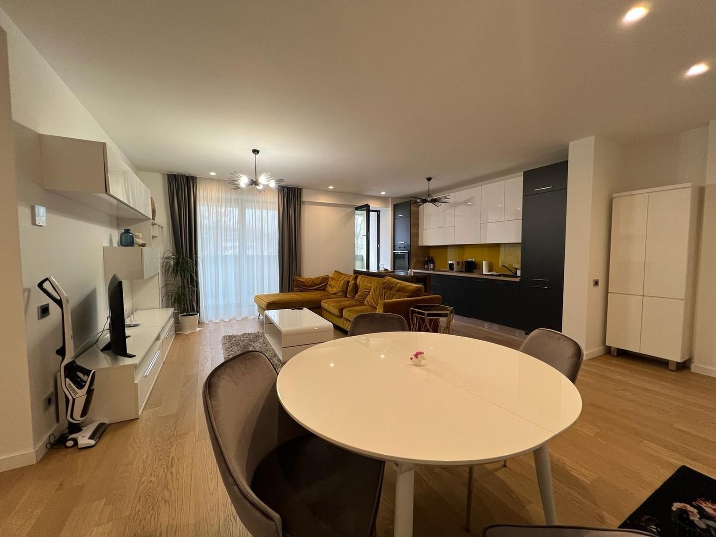 Apartament 3 camere | Aviatiei | 2 locuri de parcare in subteran - Poză 2