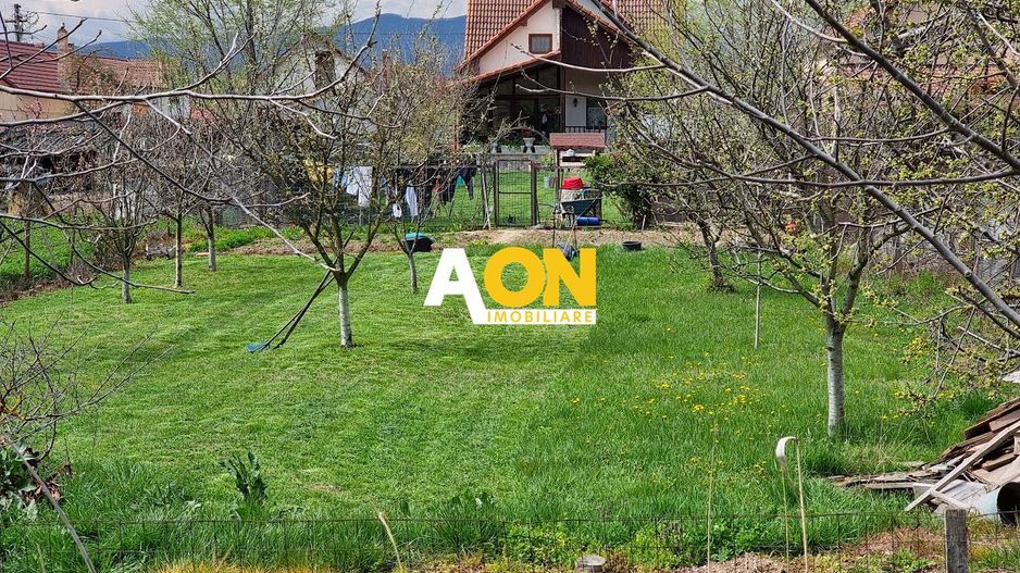 Teren 600mp Ciugud, Strada Iluminata Public - Poză 1