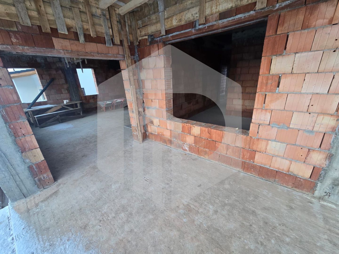 Casa 4 camere pe un singur nivel Tineretului Selimbar - Poză 6