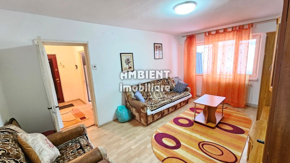 Apartament 2 camere, etaj 1, zona CENTRU; - Poză 1