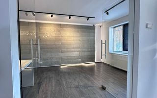 Spatiu birou 60 mp+terasa-renovat-parcare-Nasaud, Zona Centrala - Poză 7