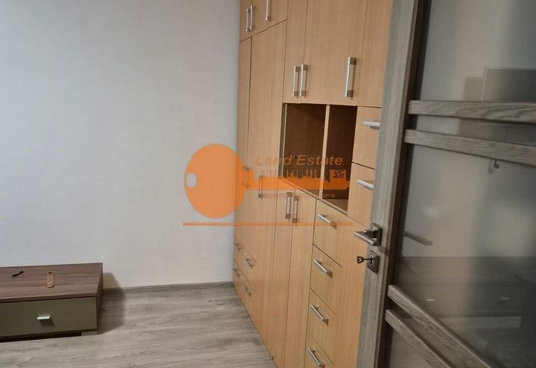 Apartament cu 2 camere la un minut distanta de metrou Râul Doamnei - Poză 5