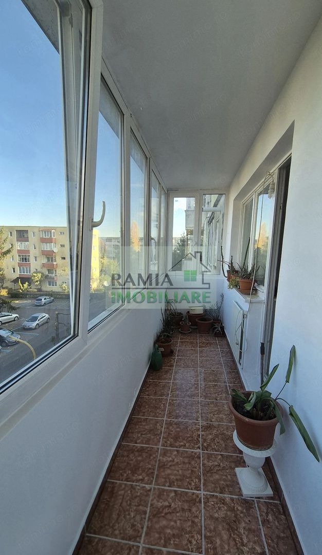 Apartament 3 camere, 67 mp, etaj 3/4 – Astra, zona Planete - Poză 9
