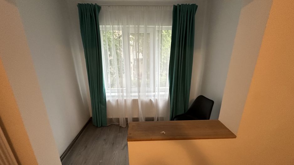 Apartament 3 camere  renovat in zona Lipovei - Poză 16
