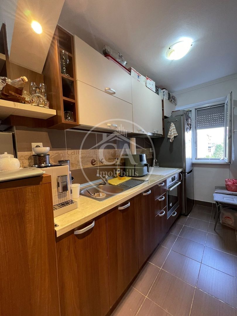 Apartament cu 2 camere de vânzare în zona Rogerius, Oradea - Poză 10