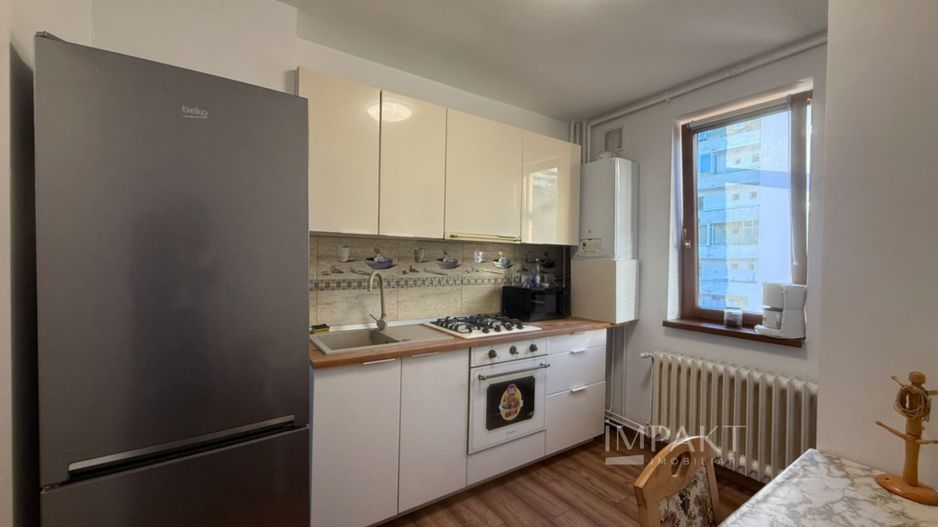 Apartament cu 2 camere semidecomandat etaj 2/4 in Gheorgheni - Poză 2