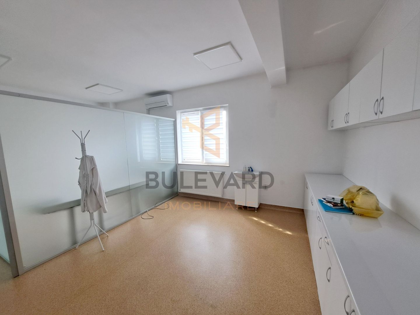 Spatiu comercial pretabil pentru activitati medicale, servicii, comert! - Poză 8
