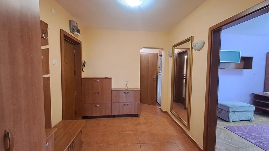 Apartament 3 camere Metrou 1 Mai - Poză 21