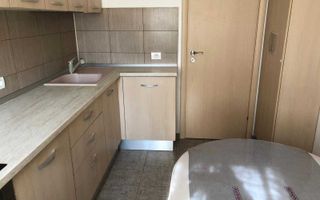 3 camere decomandat, centrala proprie, parcare, etaj 1 - Poză 6