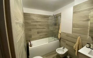 Apartament  3 camere decomandat 91 mp/Mamaia Nord/ Vedere la mare - Poză 4