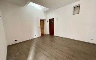 De vânzare – Clădire impresionantă, 11 camere, 9 dormitoare, Păcurari - Poză 13