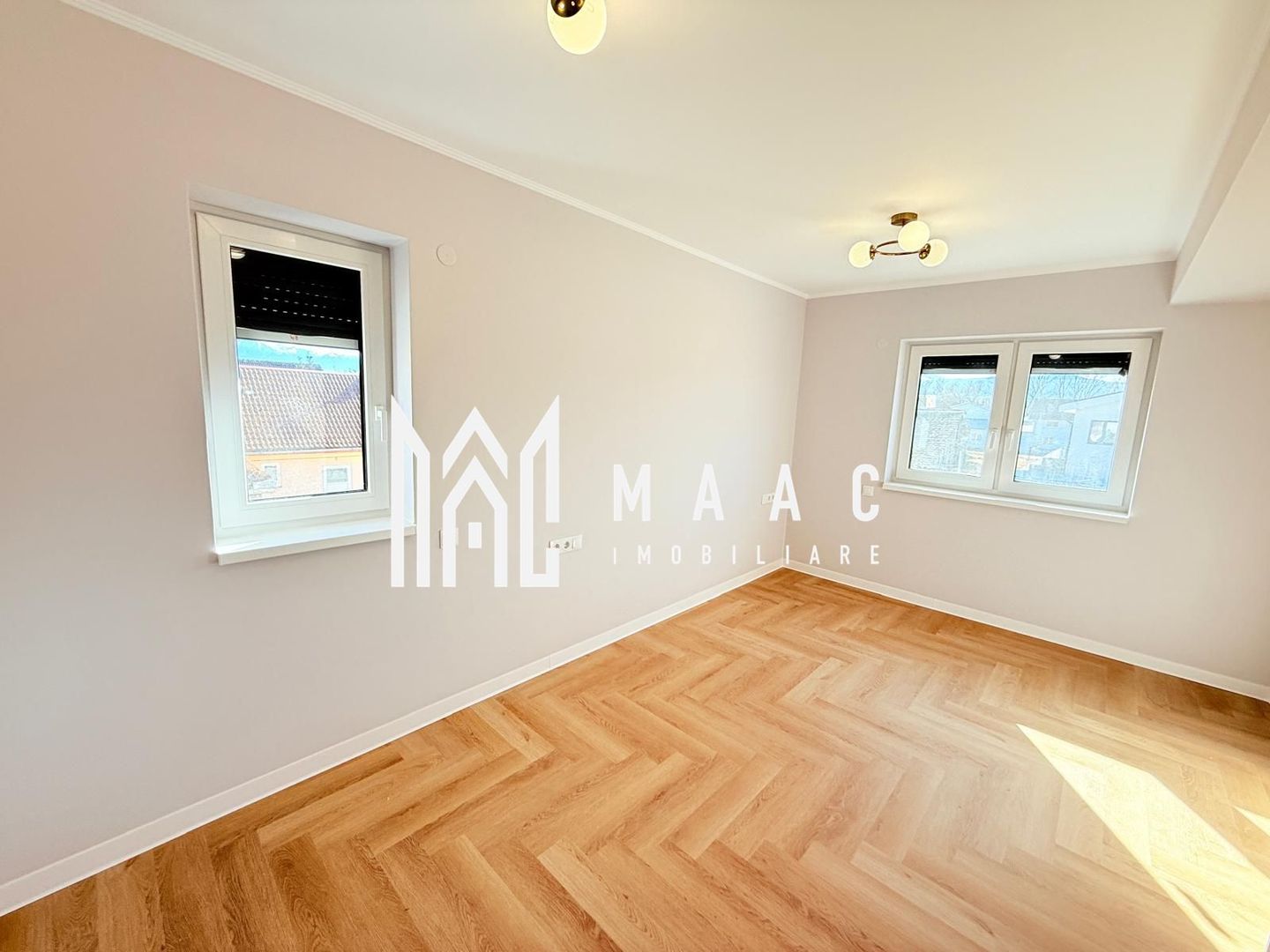 Casa individuala | 4 camere | La cheie | 644 MP | Selimbar - Poză 18