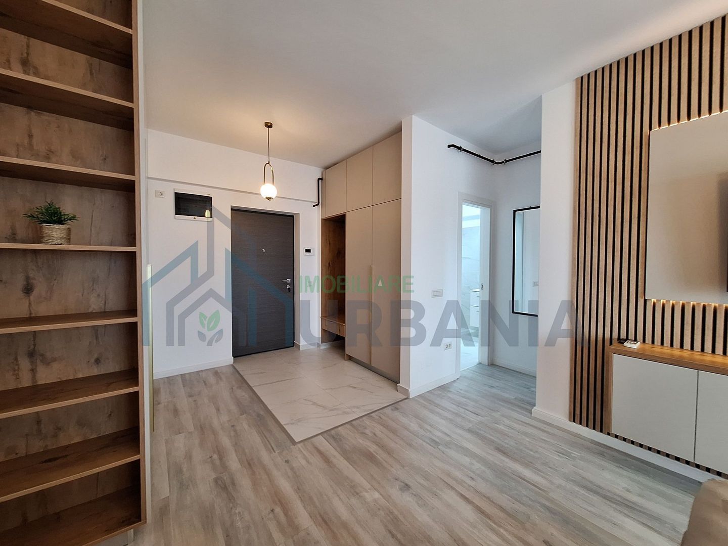 Apartament 1 cameră de închiriat, Complex Unirea Towers, Podu Roș, Iași - Poză 2
