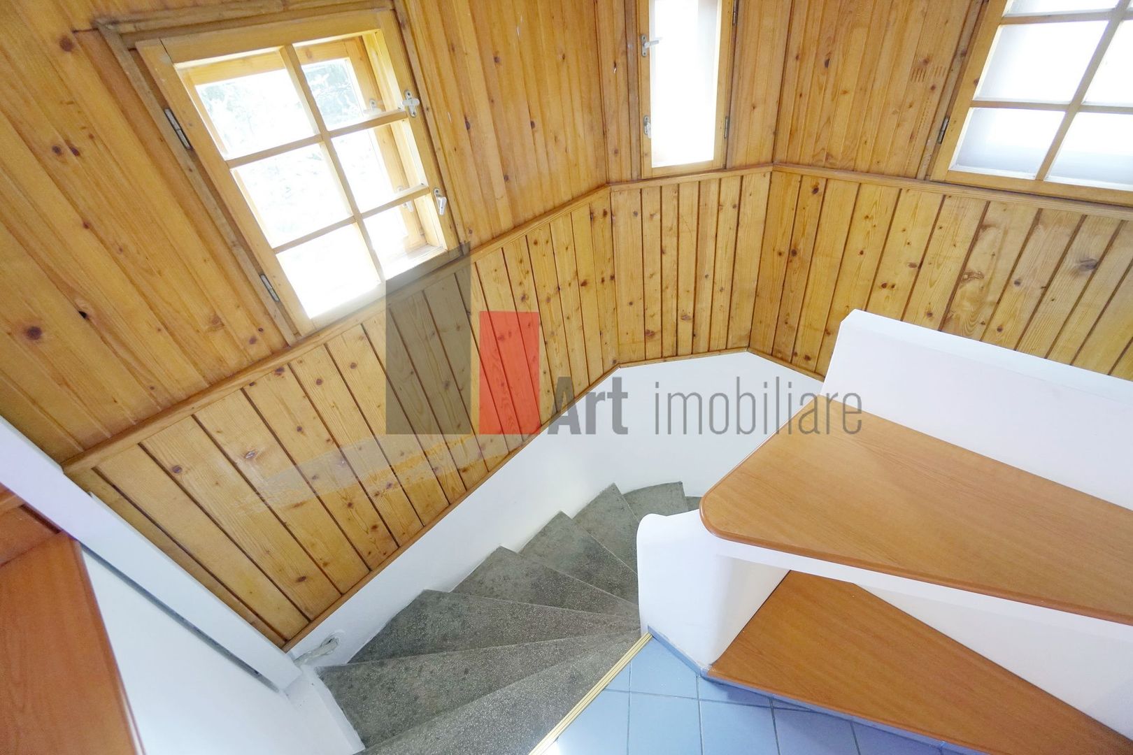 Vatra Luminoasa, jumatate de vila, intrare separata - Poză 27