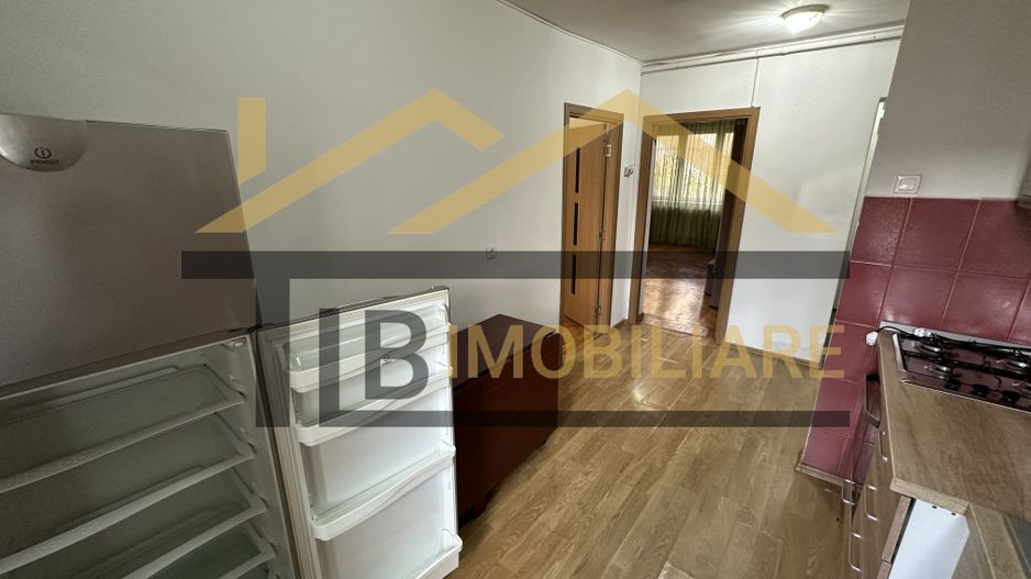 Apartament de 2 camere, 50mp, Zona UMFST - Poză 3